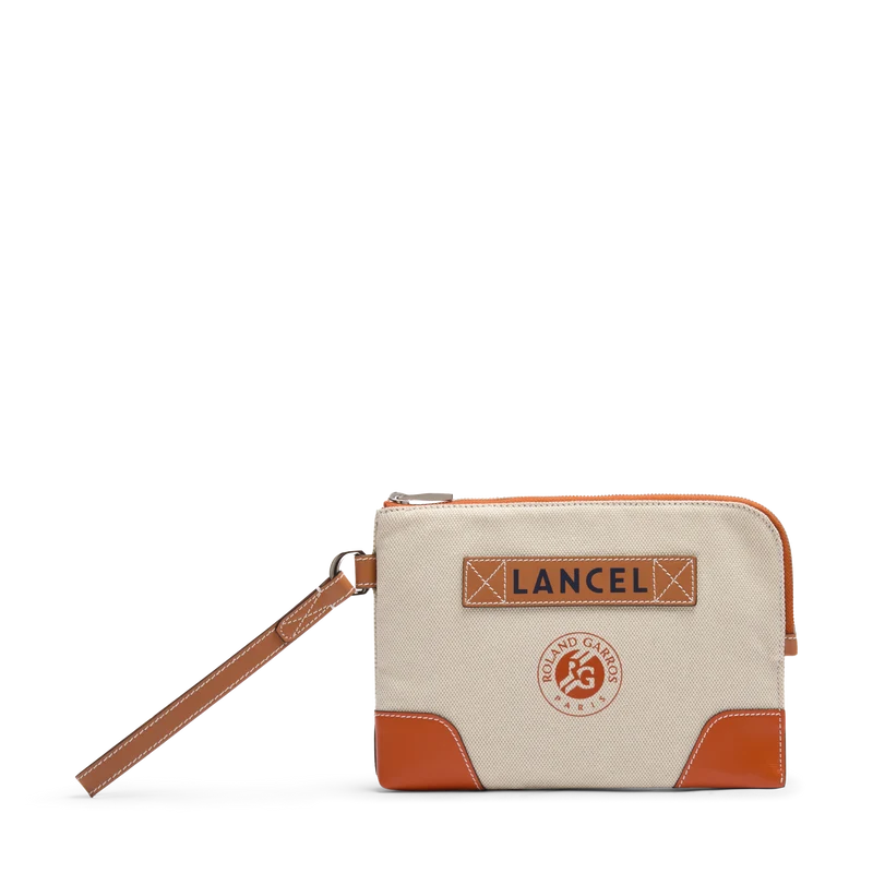 WRISTLET ZIP POUCH