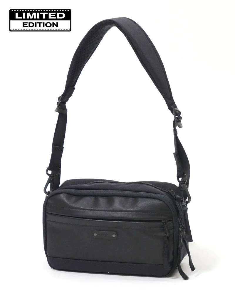 SPEC -LIMITED EDITION- ショルダーバッグ No.02569-CL