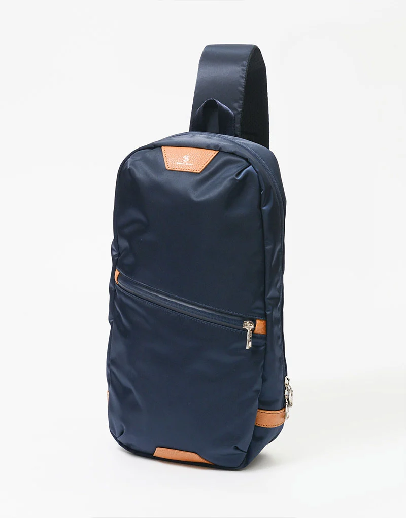 Progress スリングバッグ L No.02402